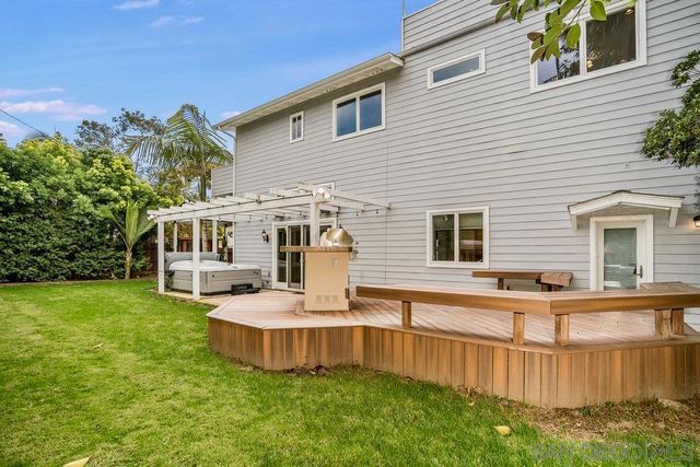 5247 Chelsea, La Jolla, CA 92037
