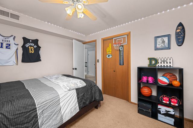 2413 3rd Street, Moline, IL 61265