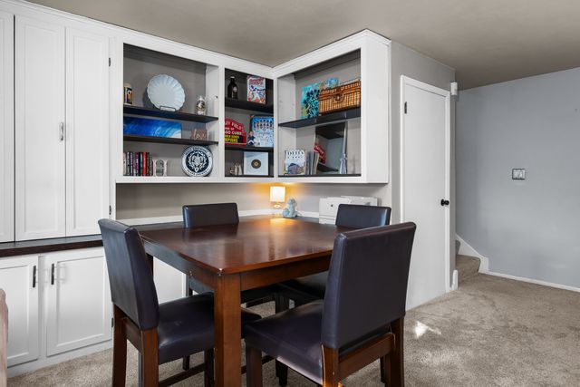 2413 3rd Street, Moline, IL 61265