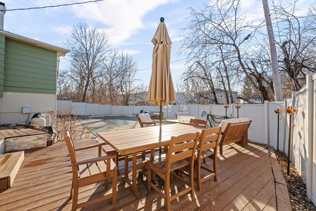 2413 3rd Street, Moline, IL 61265