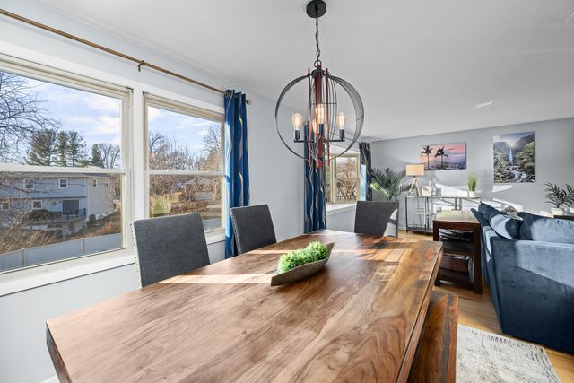 2413 3rd Street, Moline, IL 61265