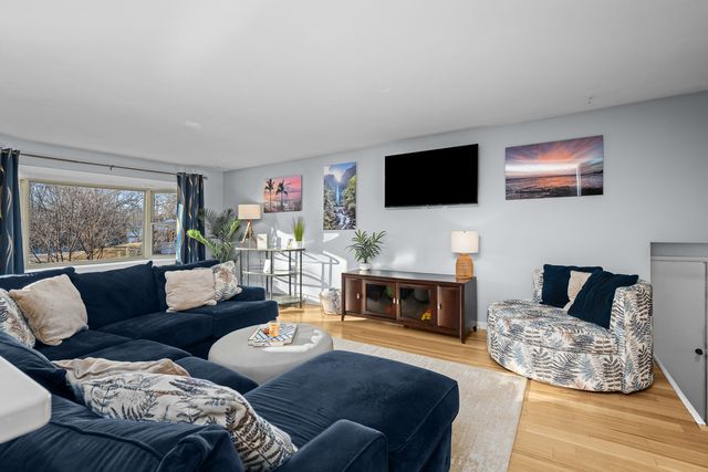 2413 3rd Street, Moline, IL 61265