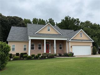 430 English Ivy Way, Woodstock, GA 30188