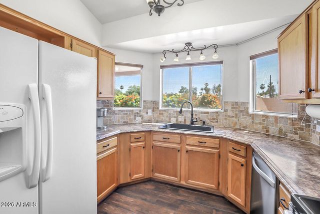 703 N BRANDON Drive, Chandler, AZ 85226