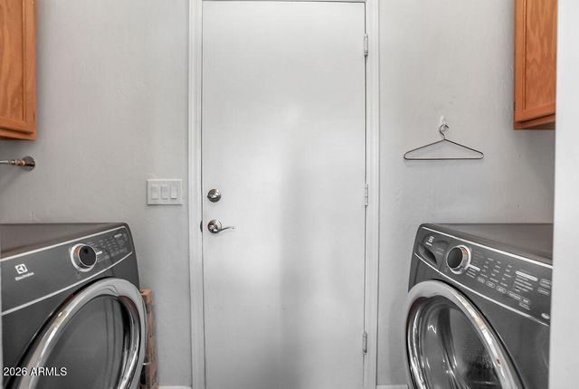 703 N BRANDON Drive, Chandler, AZ 85226