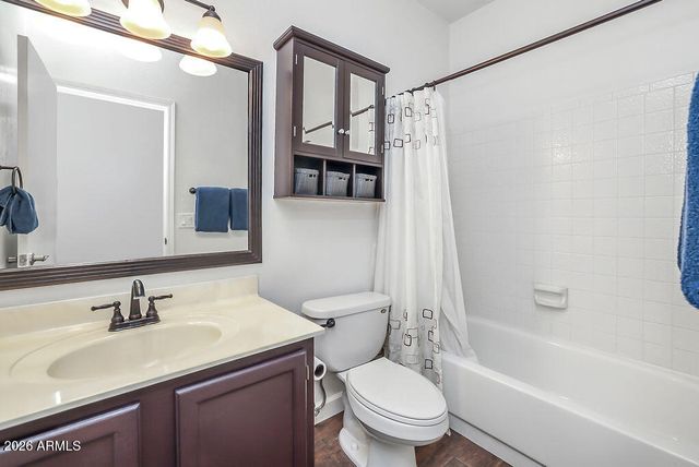 703 N BRANDON Drive, Chandler, AZ 85226