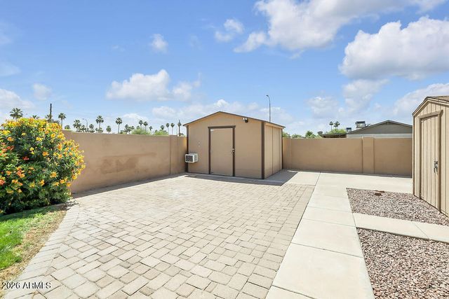 703 N BRANDON Drive, Chandler, AZ 85226