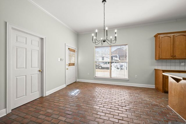 35096 Stone Castle Dr, Denham Springs, LA 70706