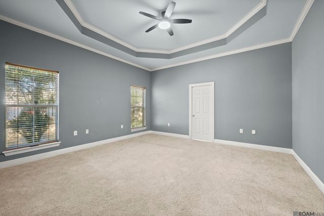 35096 Stone Castle Dr, Denham Springs, LA 70706