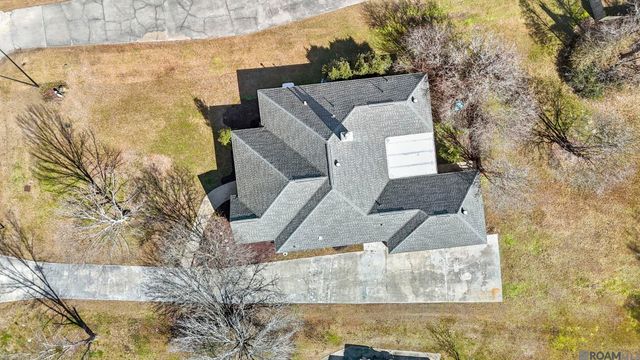 35096 Stone Castle Dr, Denham Springs, LA 70706