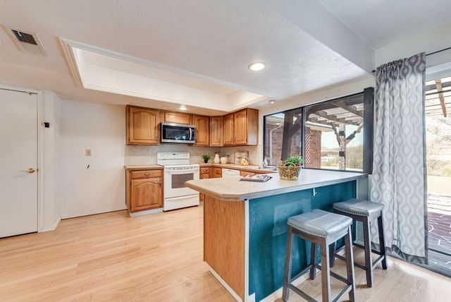 4801 Hetherington Drive, The Colony, TX 75056