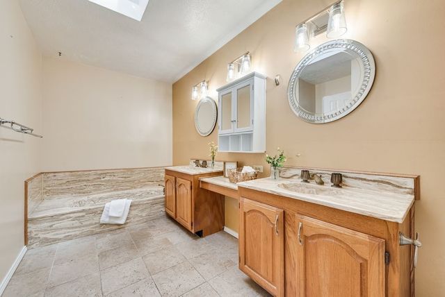 4801 Hetherington Drive, The Colony, TX 75056