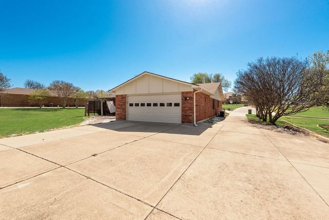 4801 Hetherington Drive, The Colony, TX 75056