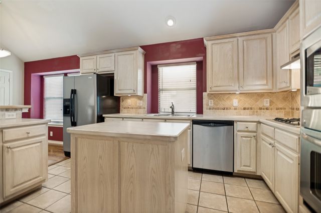 3808 Belton Drive, Dallas, TX 75287