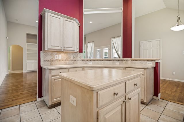 3808 Belton Drive, Dallas, TX 75287