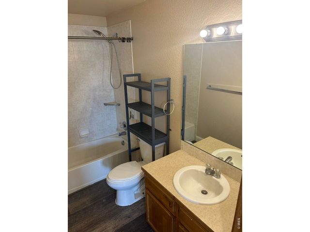 8770 Crossfire Dr, Wellington, CO 80549