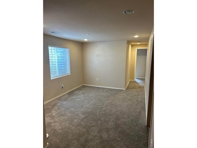 8770 Crossfire Dr, Wellington, CO 80549