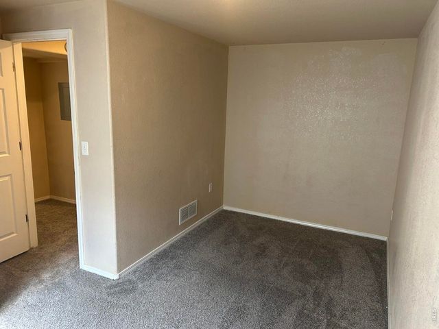 8770 Crossfire Dr, Wellington, CO 80549