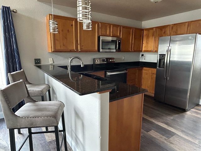 8770 Crossfire Dr, Wellington, CO 80549