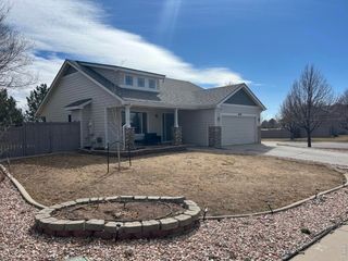 8770 Crossfire Dr, Wellington, CO 80549