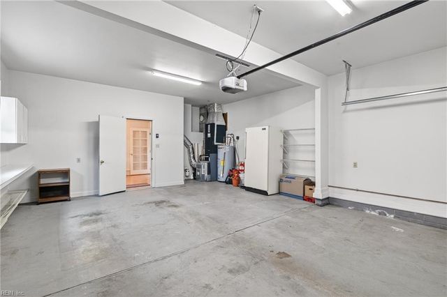 6743 Williams Landing RD, Hayes, VA 23072