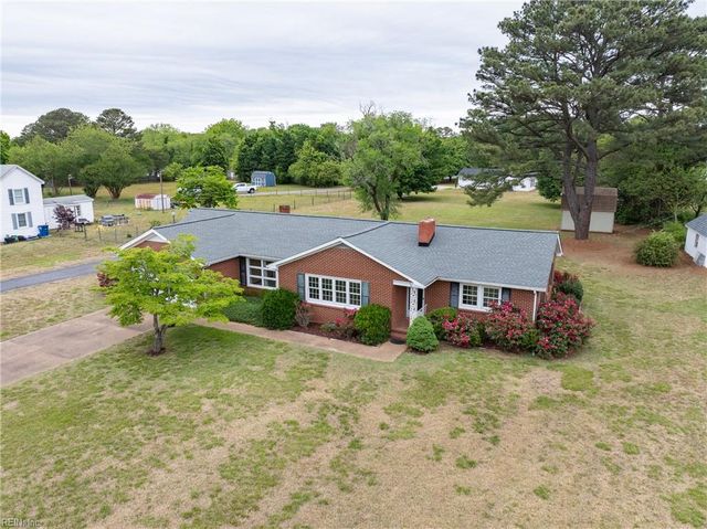 6743 Williams Landing RD, Hayes, VA 23072