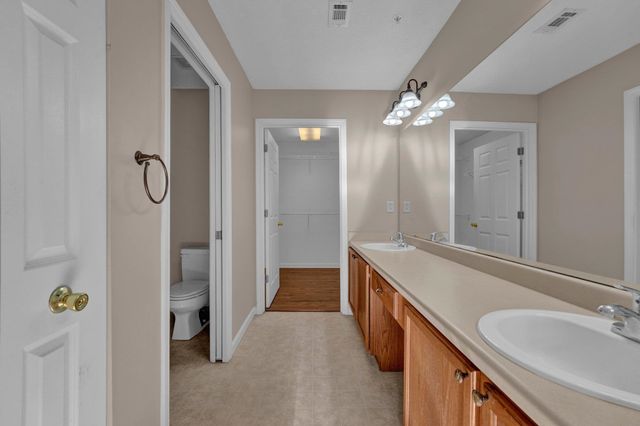 271 OAK CLUB LN # 12, Collierville, TN 38017