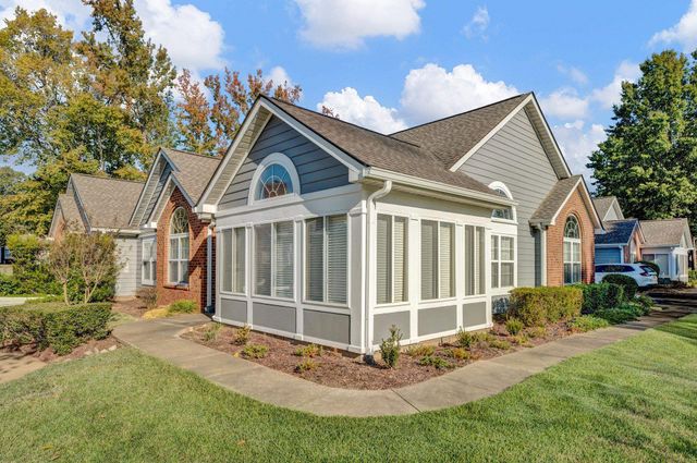 271 OAK CLUB LN # 12, Collierville, TN 38017