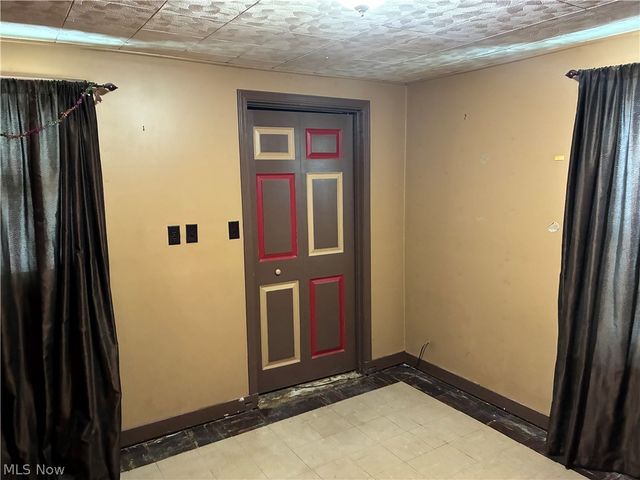 1436 Clinton Street, Niles, OH 44446