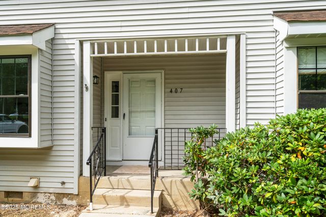 407 Santa Anita Lane, Toms River, NJ 08755