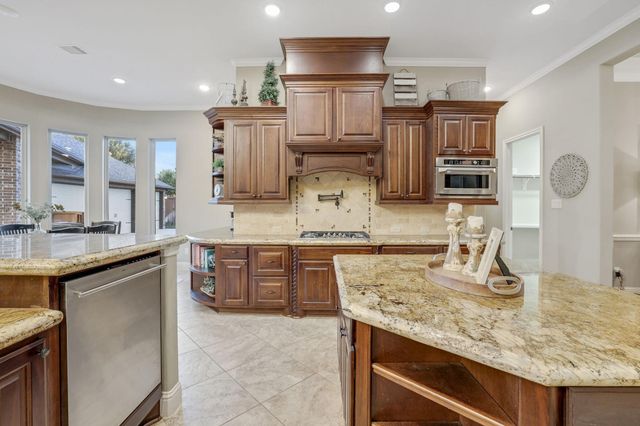 21614 Fairhaven Creek Drive, Cypress, TX 77433