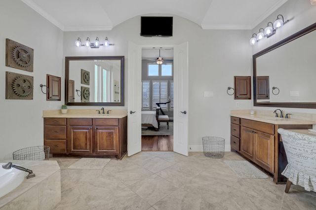 21614 Fairhaven Creek Drive, Cypress, TX 77433