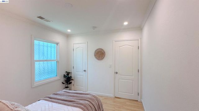 428 W Broadmoor Blvd, San Leandro, CA 94577