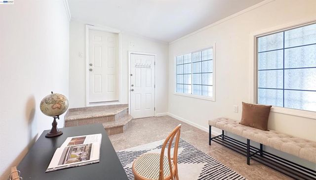 428 W Broadmoor Blvd, San Leandro, CA 94577