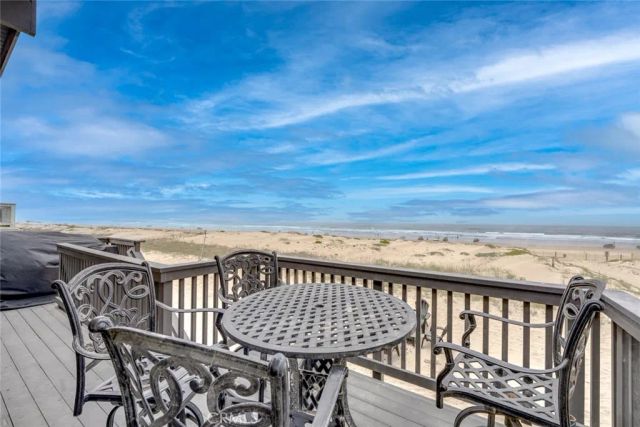 1612 Strand, Oceano, CA 93445