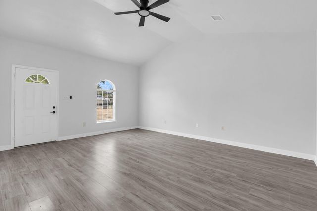 16868 Kempwood, Montgomery, TX 77316