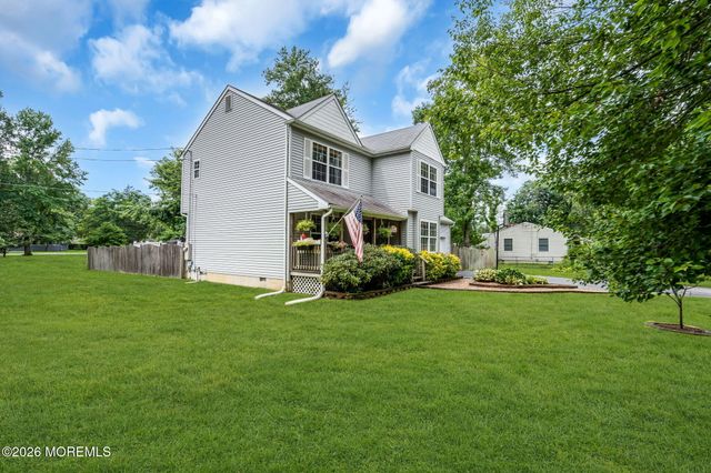 70 Sloop Creek Road, Bayville, NJ 08721