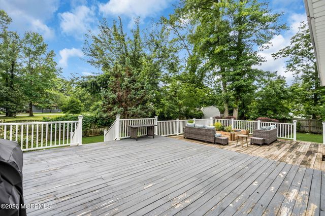 70 Sloop Creek Road, Bayville, NJ 08721