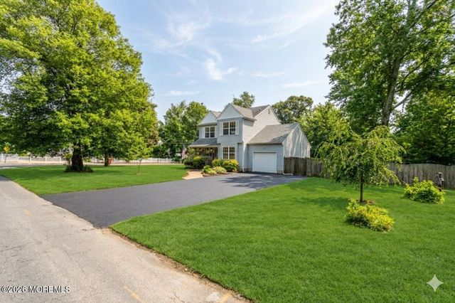 70 Sloop Creek Road, Bayville, NJ 08721