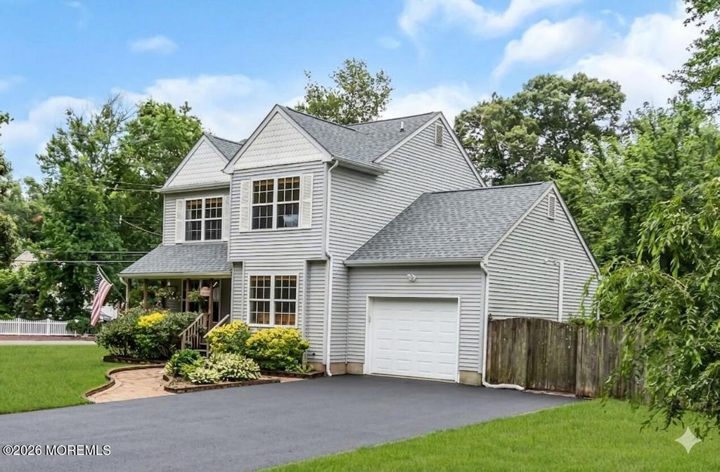 70 Sloop Creek Road, Bayville, NJ 08721