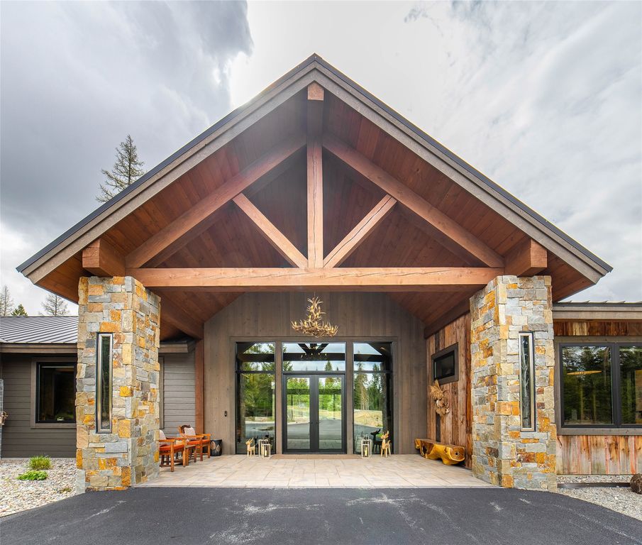 2036 Whitefish Village Drive, Whitefish, MT 59937 photo 4