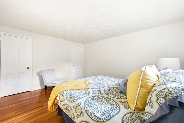 6 Brookside Ave, Lexington, MA 02421