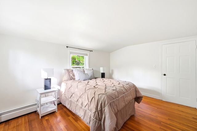 6 Brookside Ave, Lexington, MA 02421