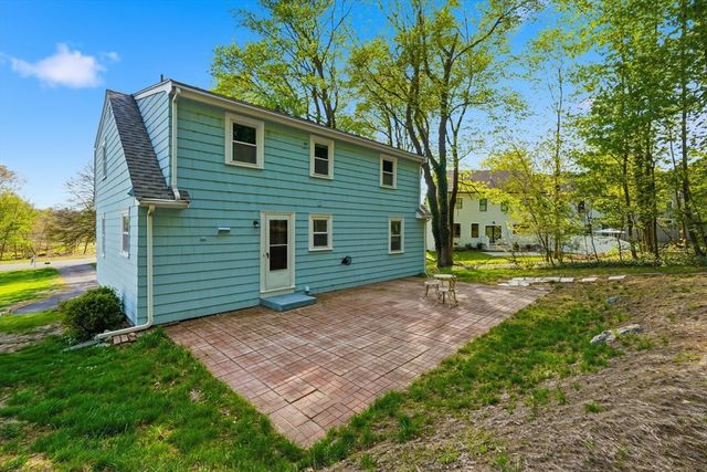 6 Brookside Ave, Lexington, MA 02421