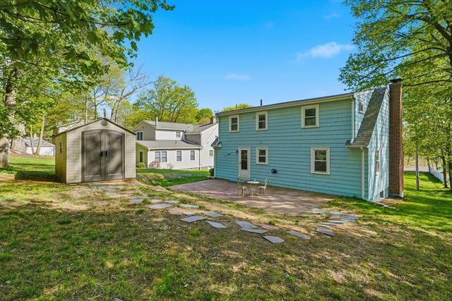6 Brookside Ave, Lexington, MA 02421