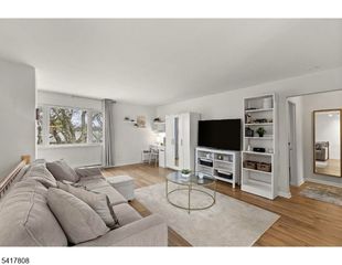 9 Wedgewood Dr 93, Verona Twp., NJ 07044