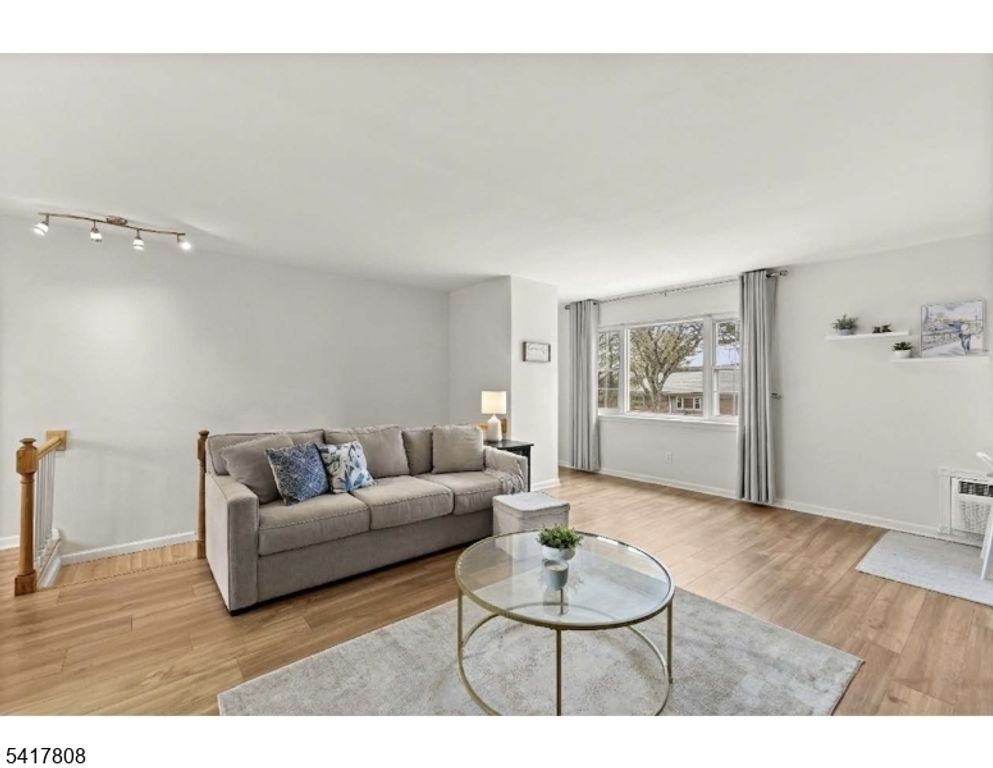 9 Wedgewood Dr 93, Verona Twp., NJ 07044 — photo 4