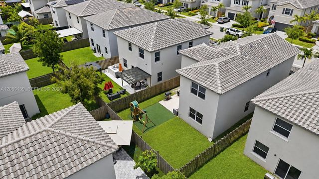 1367 SE 26th Ter, Homestead, FL 33035
