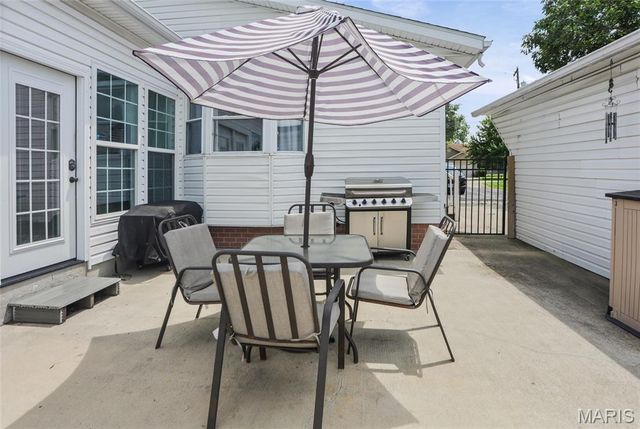 419 Old Rock Road, Granite City, IL 62040