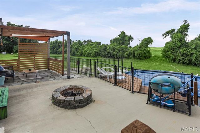 419 Old Rock Road, Granite City, IL 62040